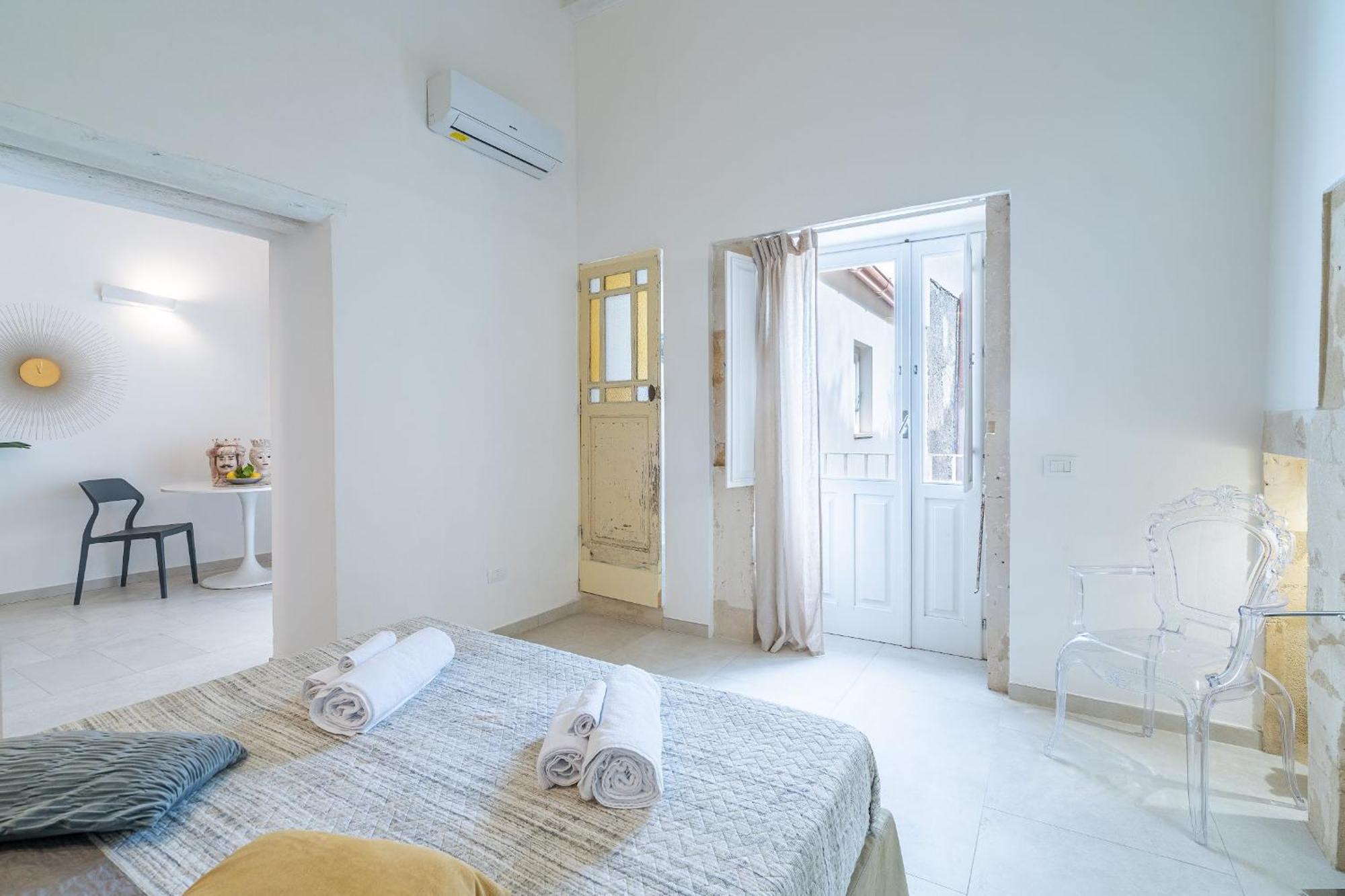 הוילה סירקוזה Ortigia Lifestyle 4 Seasons מראה חיצוני תמונה